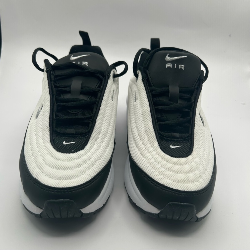 Nike, Women's, Air Max Portal, Black/Metallic Silver/White, 7, Medium New
